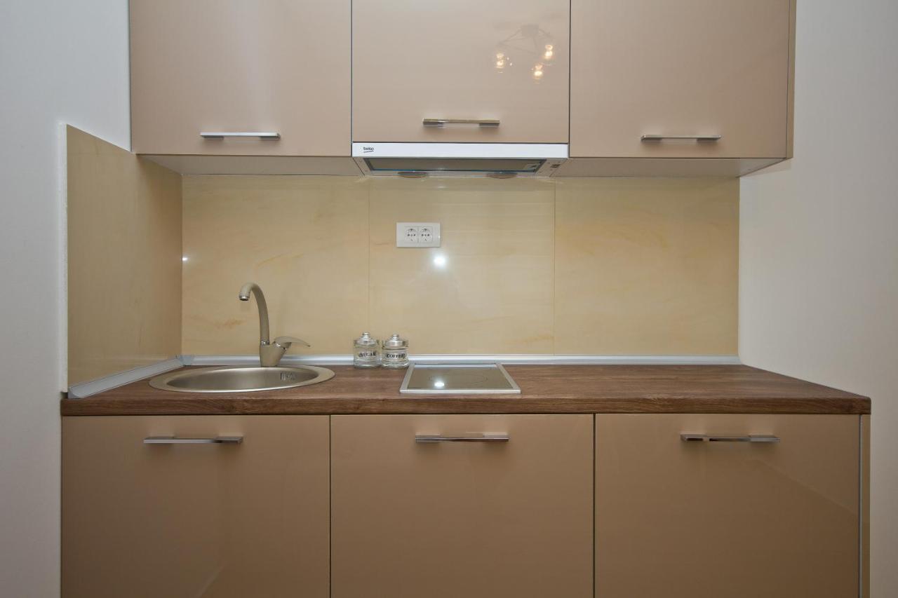 Igman Apartments Tivat Luaran gambar