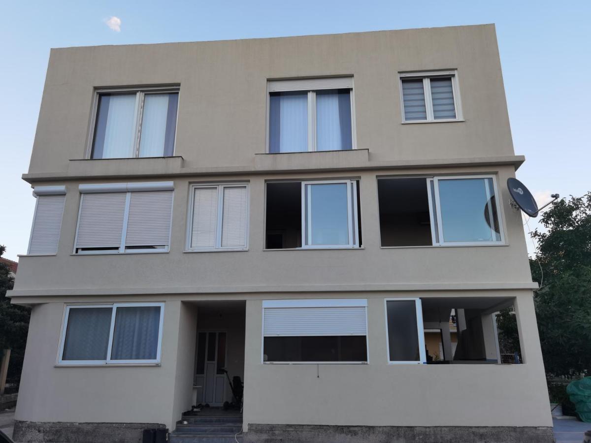 Igman Apartments Tivat Luaran gambar