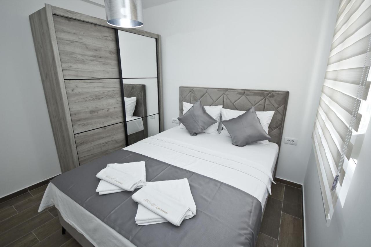 Igman Apartments Tivat Luaran gambar