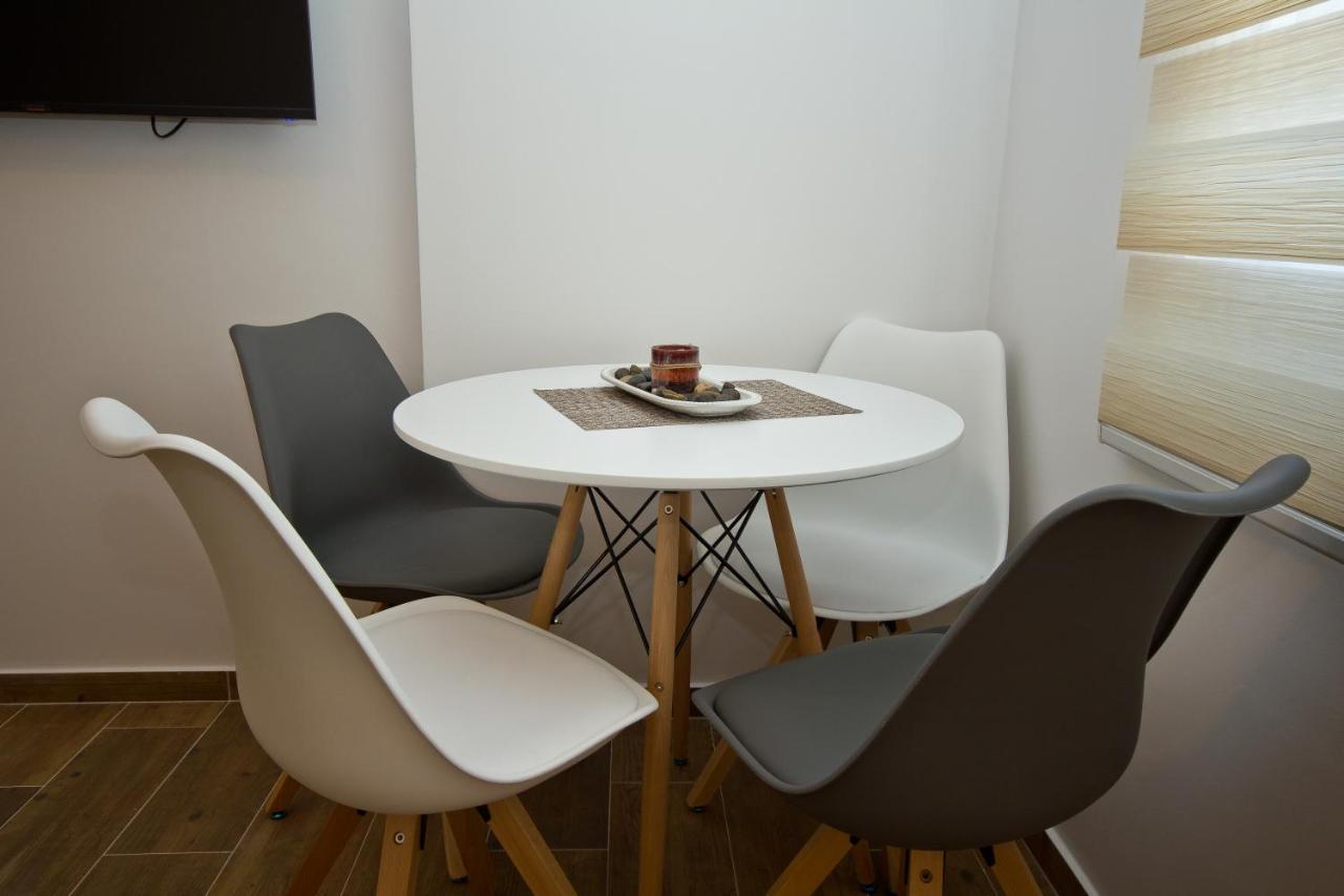 Igman Apartments Tivat Luaran gambar