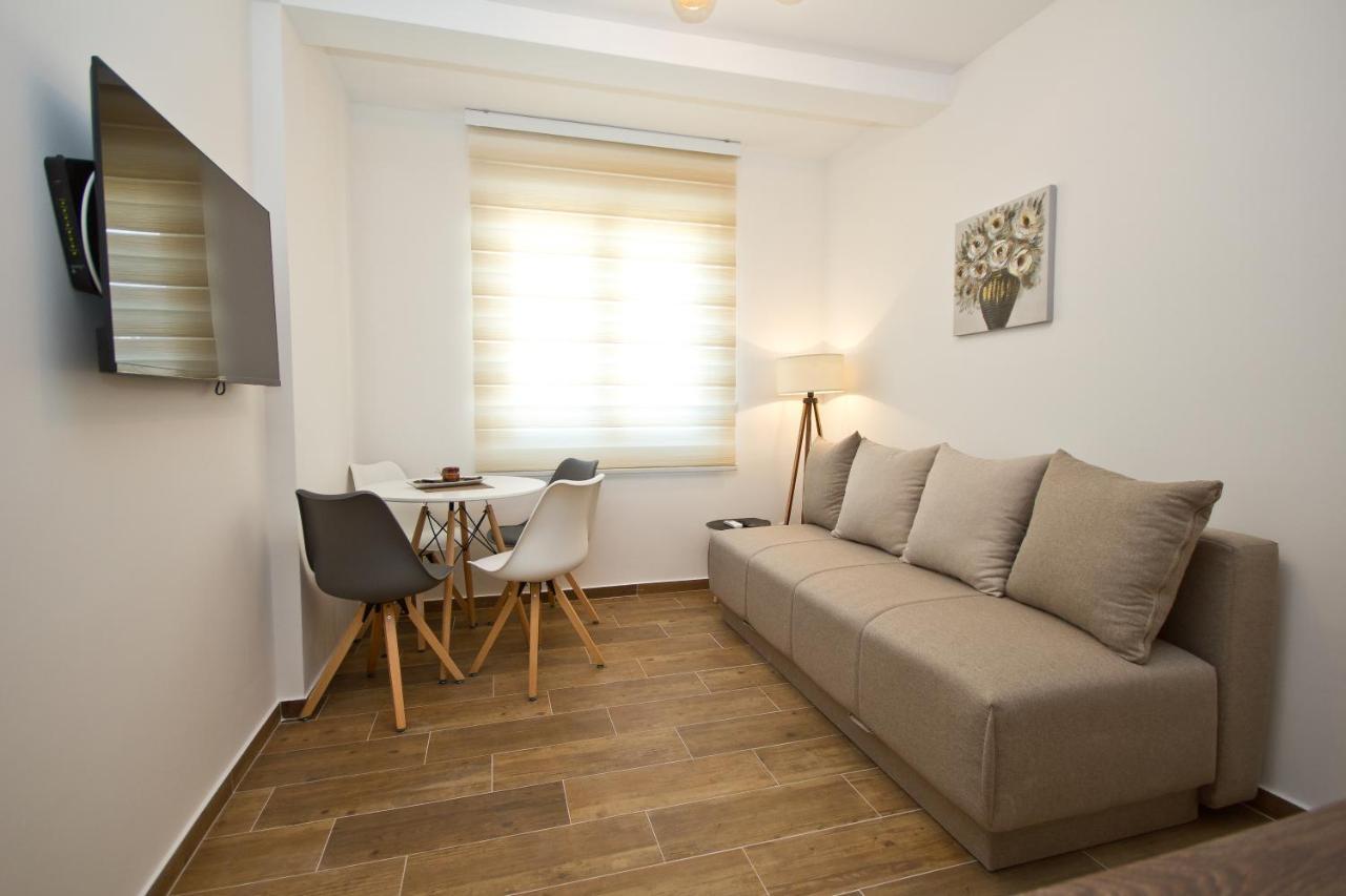 Igman Apartments Tivat Luaran gambar