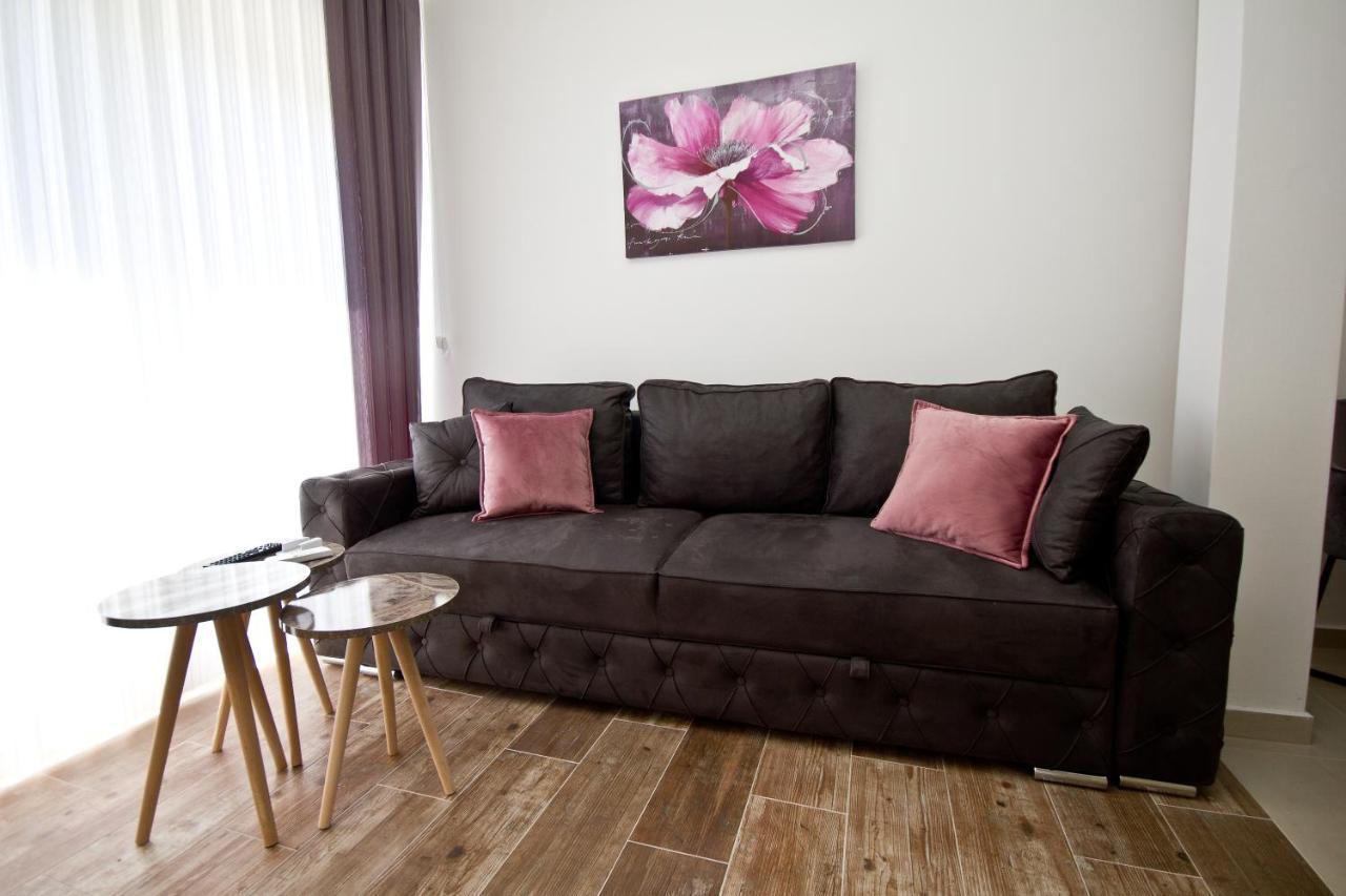 Igman Apartments Tivat Luaran gambar
