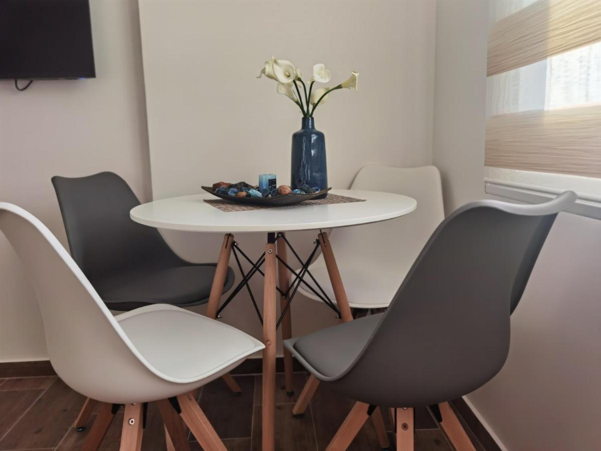 Igman Apartments Tivat Luaran gambar