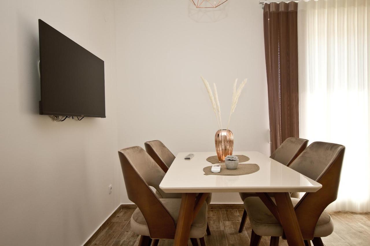 Igman Apartments Tivat Luaran gambar