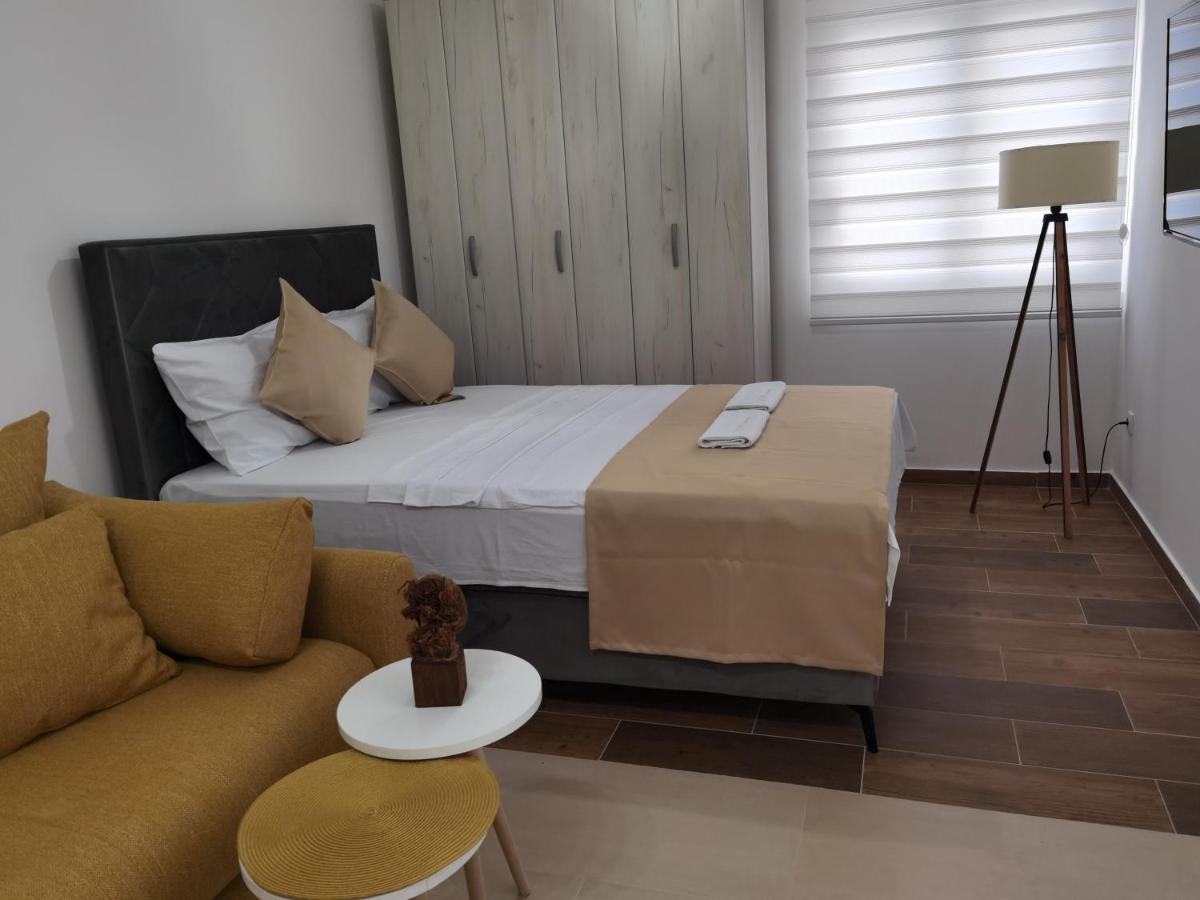 Igman Apartments Tivat Luaran gambar
