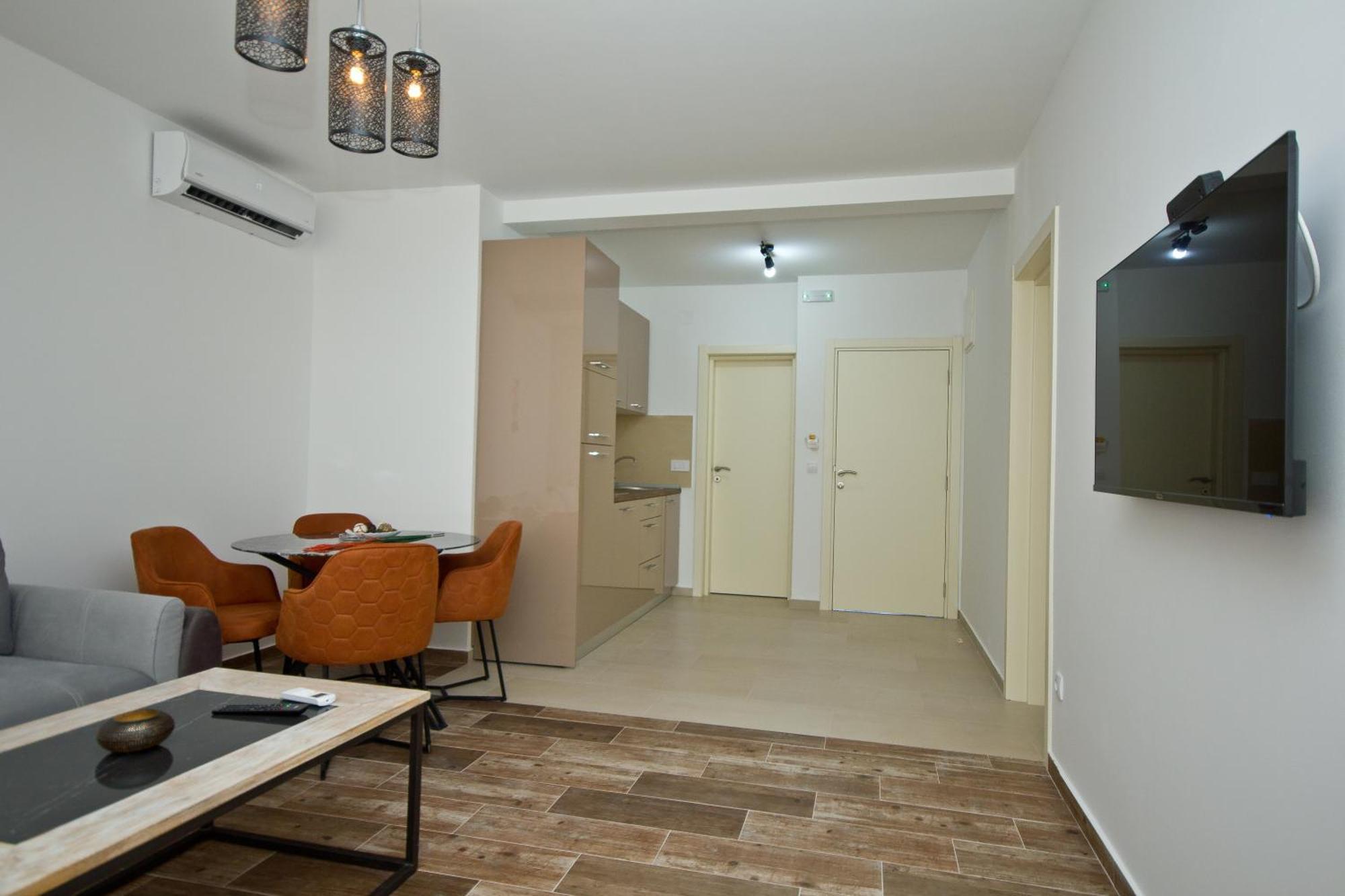 Igman Apartments Tivat Bilik gambar