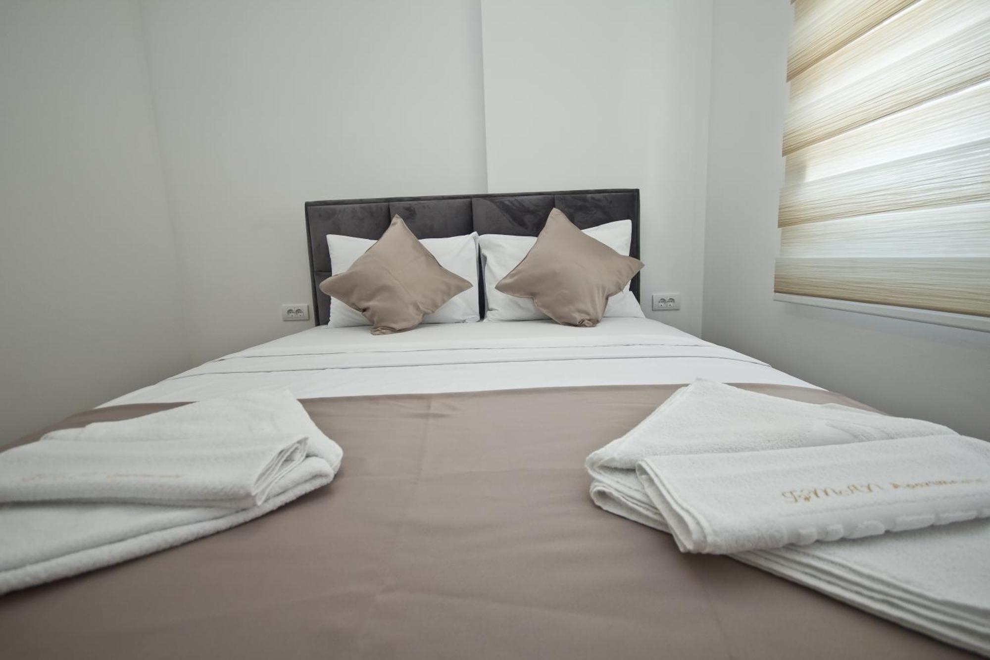 Igman Apartments Tivat Bilik gambar